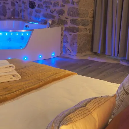 Muralla Sacra Apartament Sober