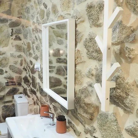 Muralla Sacra Apartment *