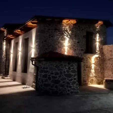Muralla Sacra Appartement