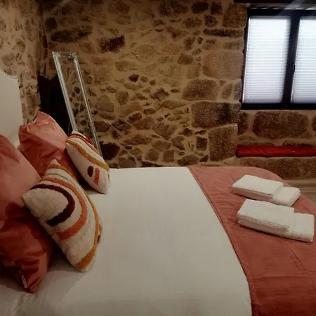 Apartment Muralla Sacra *
